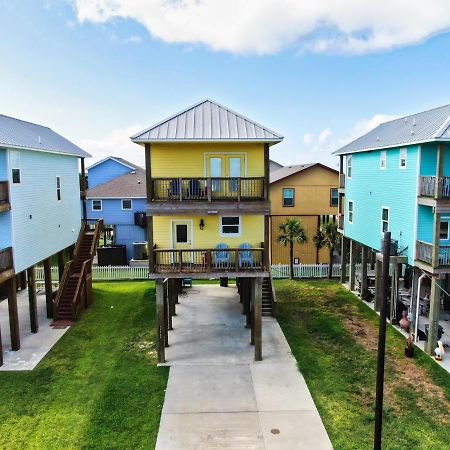 Yellow Beach Haven, Decks, Views, Mere Steps To Sand Галвестън Екстериор снимка